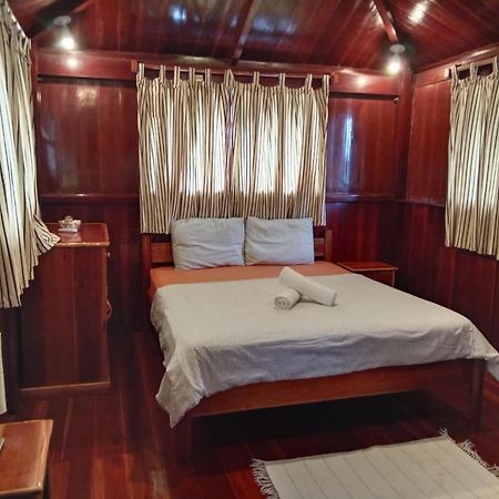 Pahiluna Guesthouse Panglao Dış mekan fotoğraf