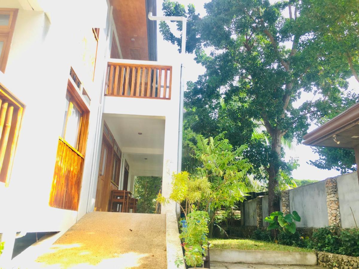 Pahiluna Guesthouse Panglao Dış mekan fotoğraf