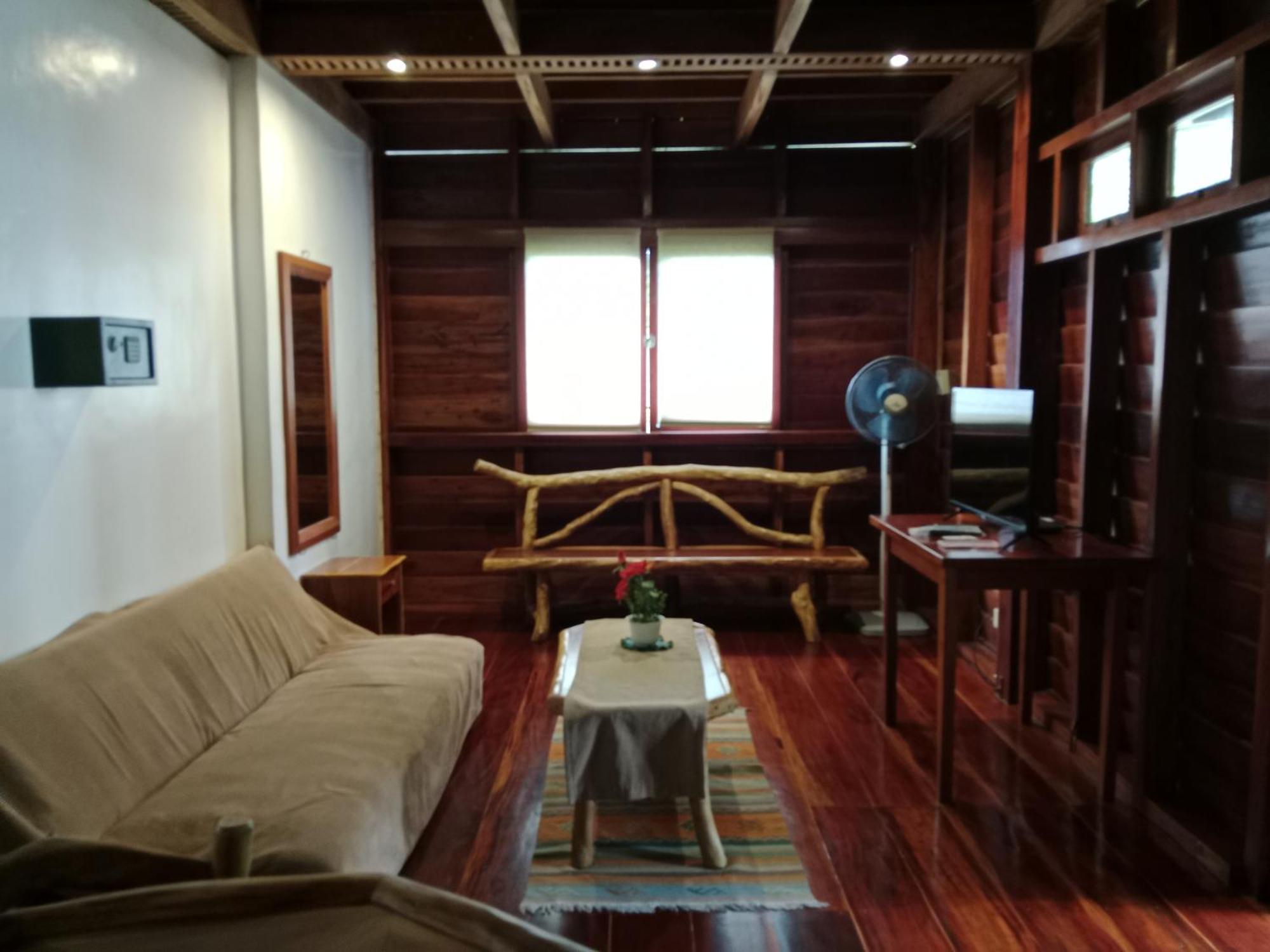 Pahiluna Guesthouse Panglao Dış mekan fotoğraf