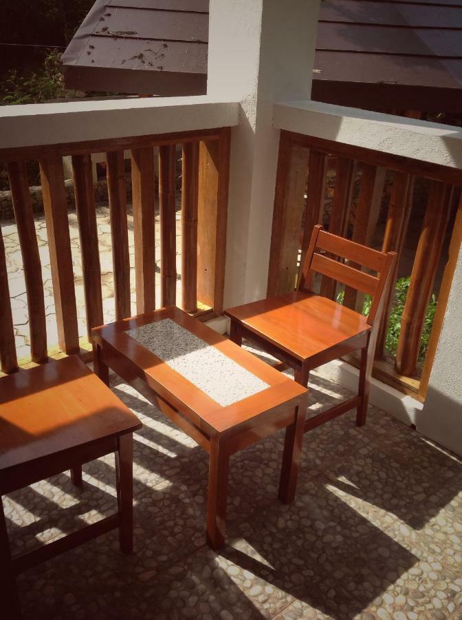 Pahiluna Guesthouse Panglao Dış mekan fotoğraf